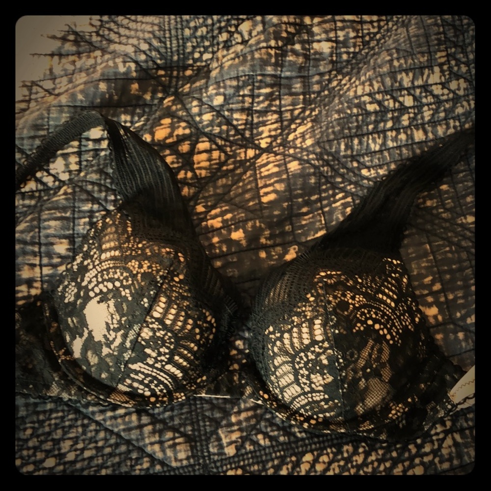 Victoria’s Secret Dream Angels Push Up 32B NWOT